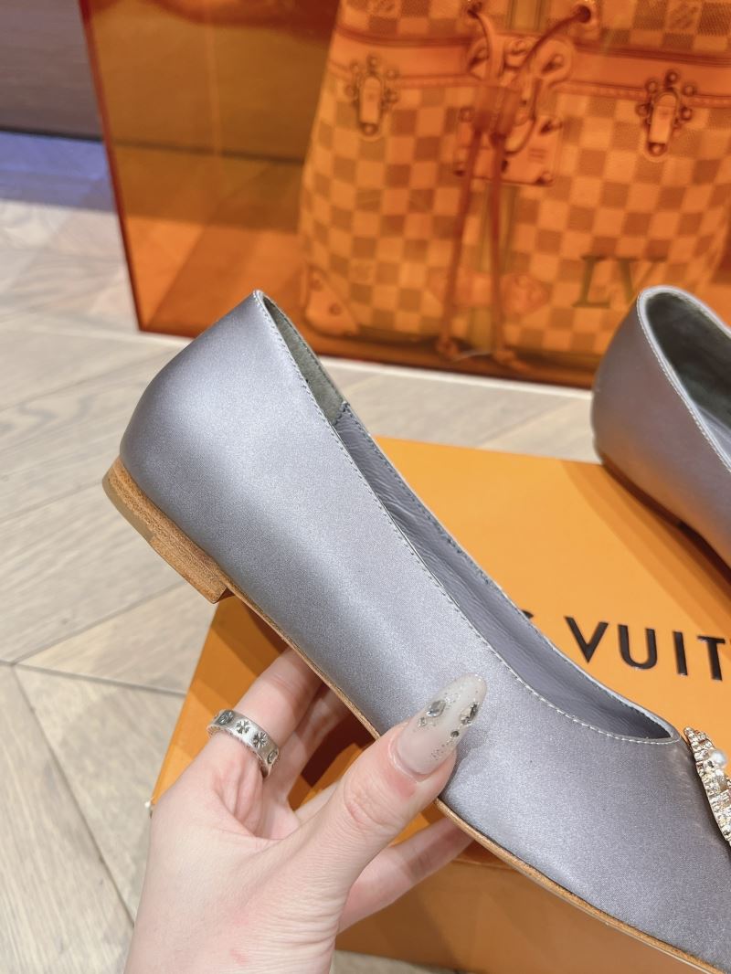 Louis Vuitton Flat Shoes